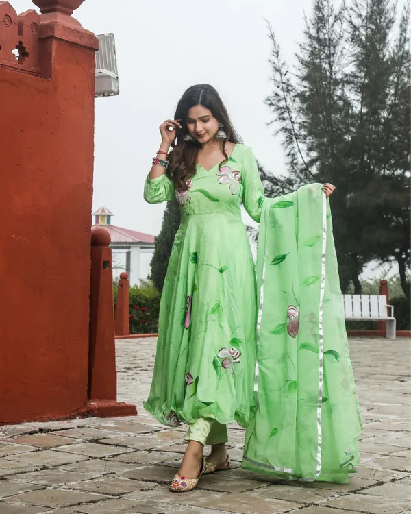 Rango_Ki_Kalam_Se_Pista_Green_Anarkali_Suit