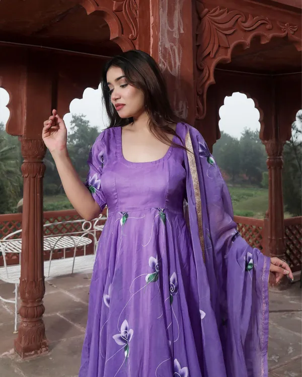 Rango_Ki_Kalam_Se_Purple_Anarkali_Suit