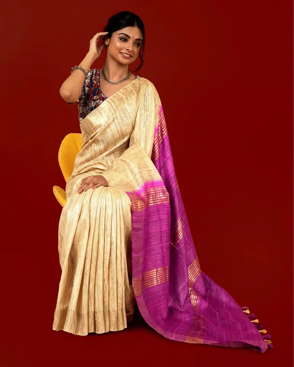 Rangrasiya_Beige_&_Purple_Silk_Saree