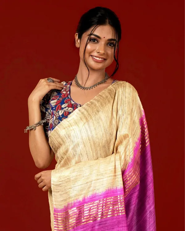Rangrasiya_Beige_&_Purple_Silk_Saree