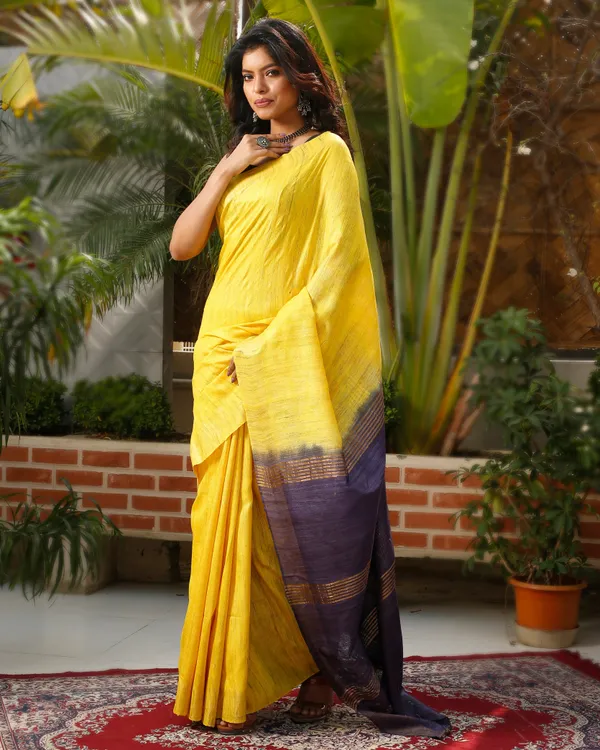 Rangrasiya_Yellow_&_Blue_Silk_Saree