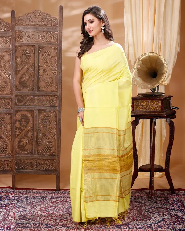 Classic_Elegance_Yellow_Silk_Saree