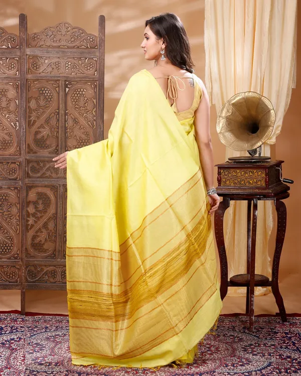 Classic_Elegance_Yellow_Silk_Saree