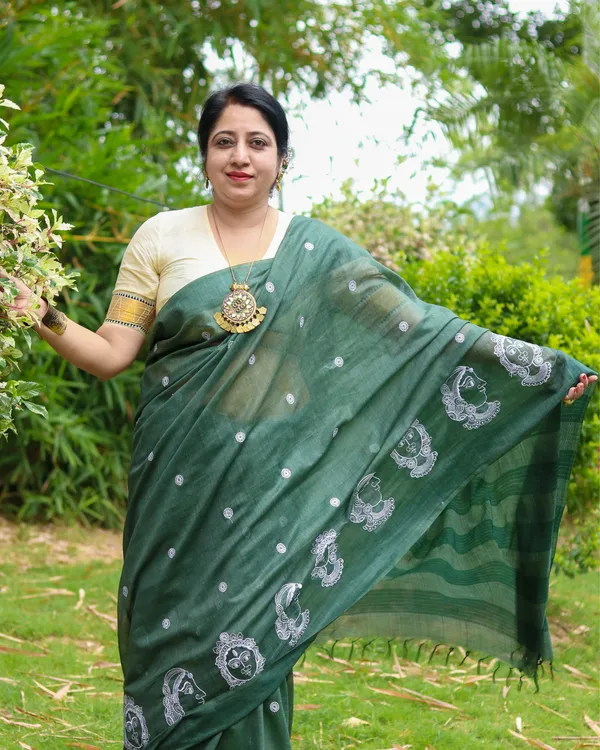 Roop_Green_Embroidery_Saree