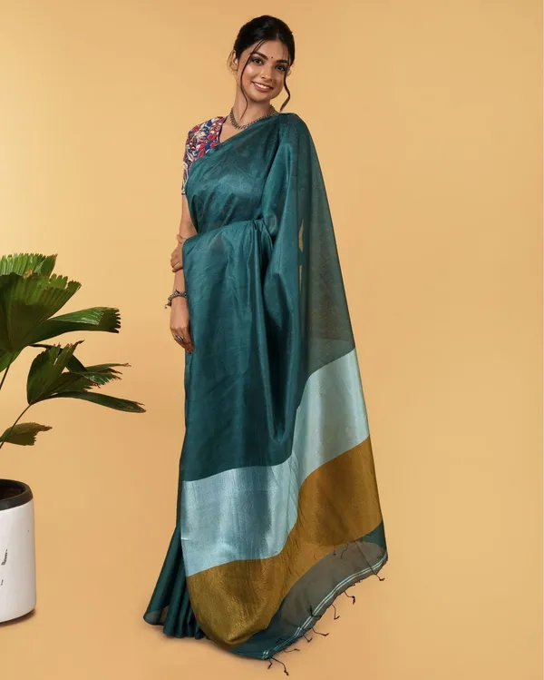 Swarna_Ras_Dark_Green_Linen_Silk_Saree