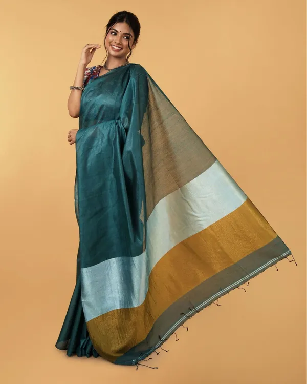 Swarna_Ras_Dark_Green_Linen_Silk_Saree