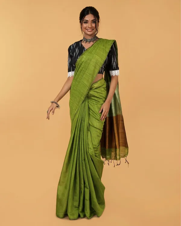 Swarna_Ras_Green_Linen_Silk_Saree
