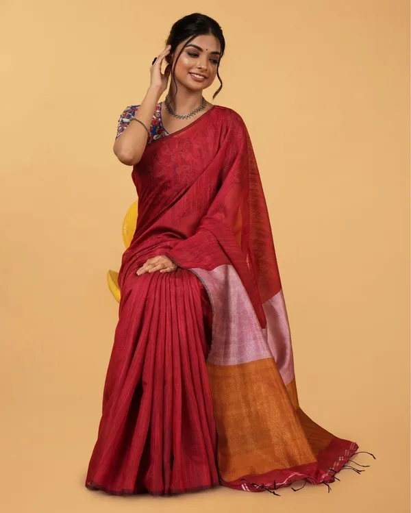 Swarna_Ras_Red_Linen_Silk_Saree
