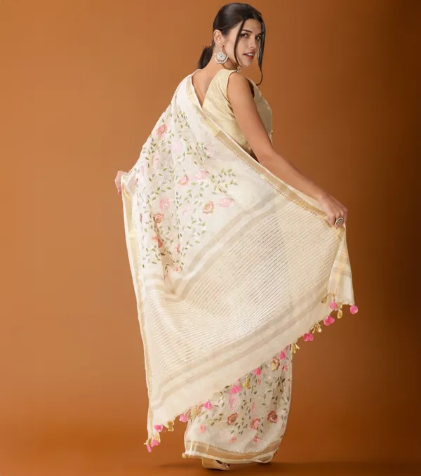 Van_Mala_White_Embroidered_Saree