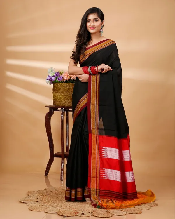 Black_Vintage_Elegance_Silk_Pure_Cotton_Saree