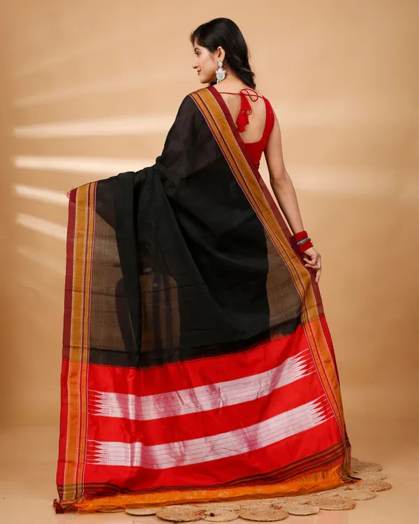 Black_Vintage_Elegance_Silk_Pure_Cotton_Saree