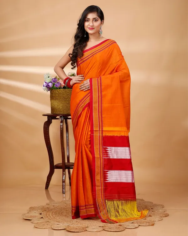 Bright_Orange_Vintage_Elegance_Silk_Pure_Cotton_Saree