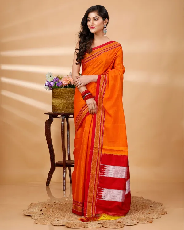 Bright_Orange_Vintage_Elegance_Silk_Pure_Cotton_Saree