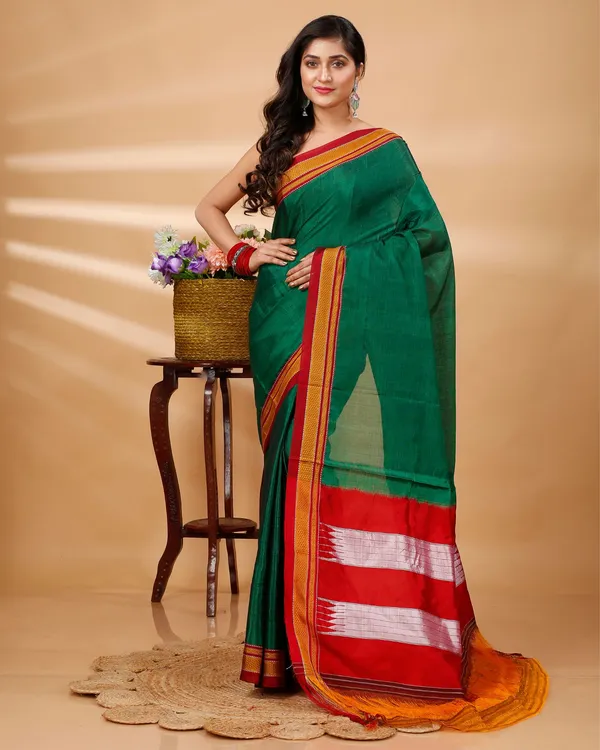 Dark_Green_Vintage_Elegance_Silk_Pure_Cotton_Saree