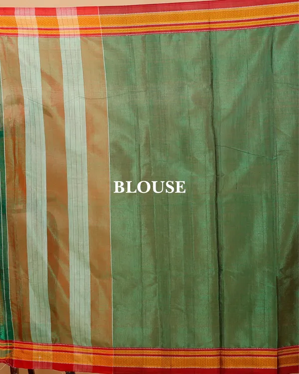 Dark_Green_Vintage_Elegance_Silk_Pure_Cotton_Saree