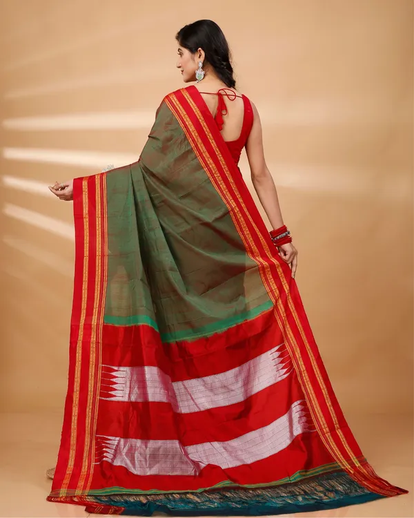 Fern_Green_Vintage_Elegance_Silk_Pure_Cotton_Saree