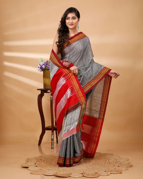 Gray_Vintage_Elegance__Silk_Pure_Cotton_Saree