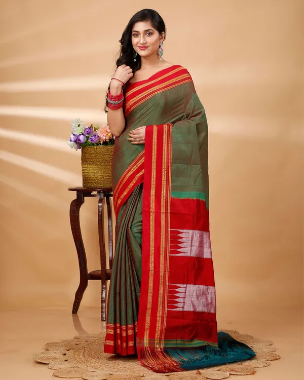 Light_Green_Vintage_Elegance_Silk_Pure_Cotton_Saree