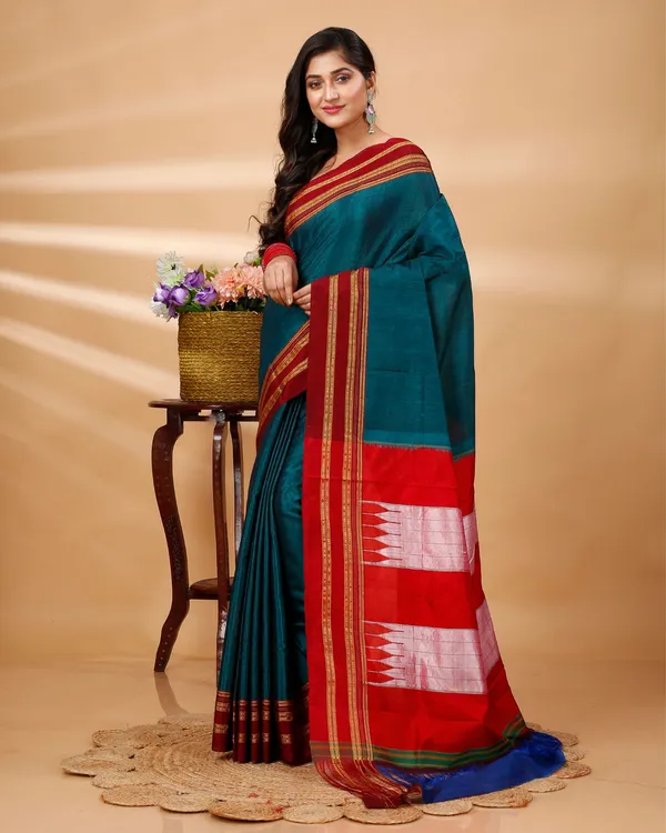 Turquoise_Vintage_Elegance_Silk_Pure_Cotton_Saree