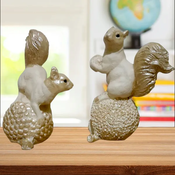 Squirrel_Gilahri_Decorative_Showpiece_Gift_Item_Home_Office_Decor_Decoration_Polyresin_Pack_Of_2