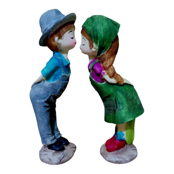 Multicolor_Resin_Lightweight_Handmade_Washable_Painted_Couple_Statue