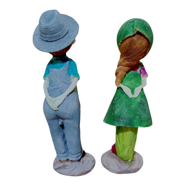 Multicolor_Resin_Lightweight_Handmade_Washable_Painted_Couple_Statue