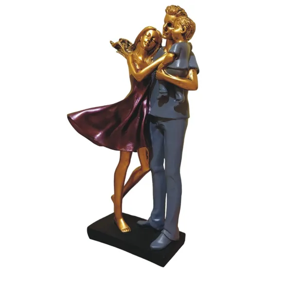 Mother_Father_Baby_Love_Statue_Family_Couple_Statue_Sculpture_for_Showpiece_Gift_Home_Office_Pack_of_1_(F7)