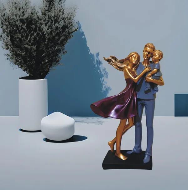 Mother_Father_Baby_Love_Statue_Family_Couple_Statue_Sculpture_for_Showpiece_Gift_Home_Office_Pack_of_1_(F7)