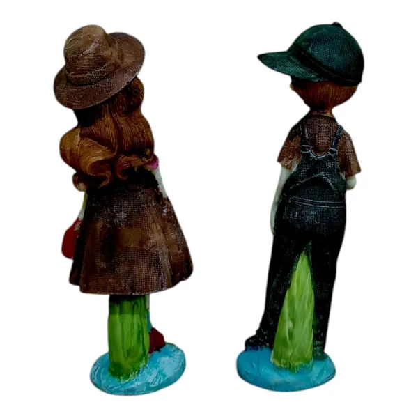 Multicolor_Resin_Lightweight_Handmade_Washable_Painted_Couple_Statue