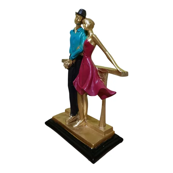 Multicolor_Resin_Portable_Lightweight_Handmade_Washable_Painted_Couple_Statue