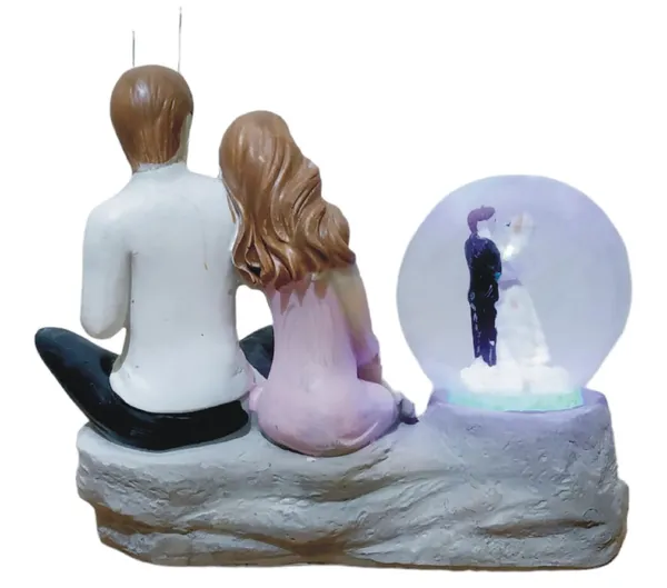 MultiColor_Couple_Statue_Loving_Couple_Sculpture_Glass_Ball_Miniature_Lighting_Decorative_Showpiece_Pack_of_1
