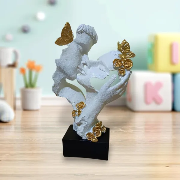 Multicolor_Resin_Portable_Lightweight_Handmade_Washable_Painted_Couple_Statue