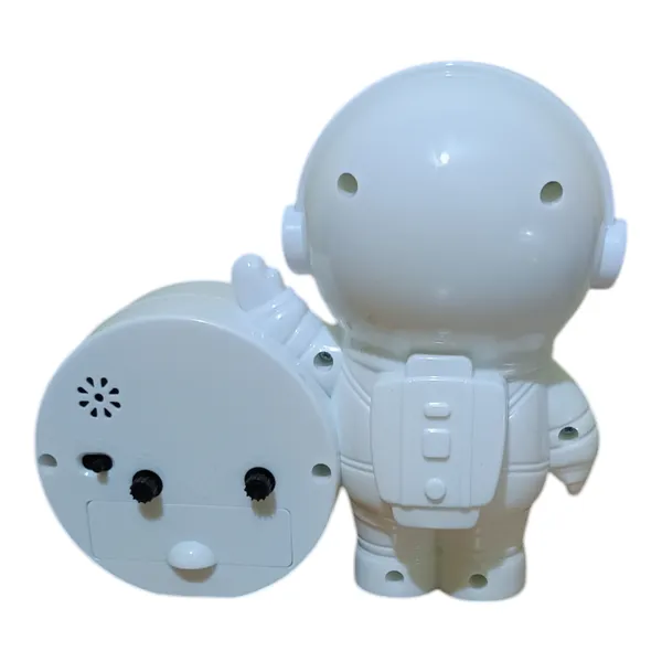 Astronaut_Statue_With_Table_Clock_Decorative_Showpiece_Plastic