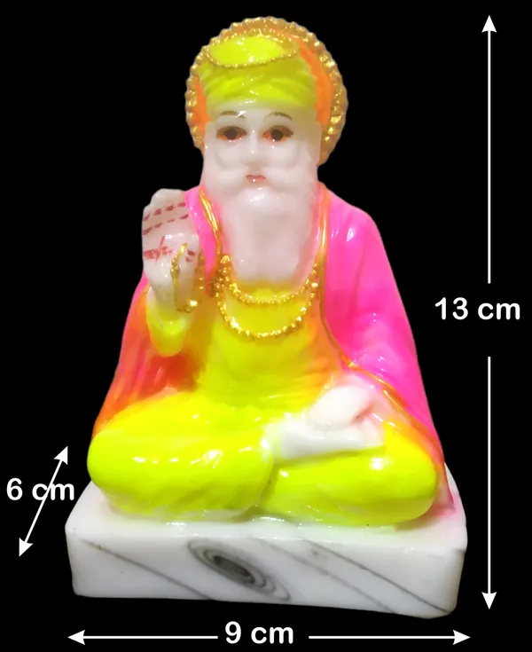 Guru_Nanak_Dev_Ji_Statue