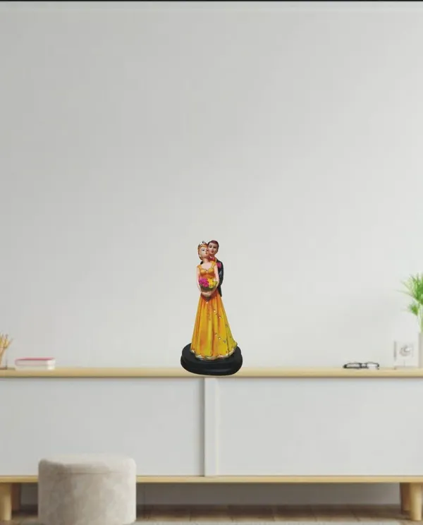 MultiColor_Showpiece_Couple_Statue_Showpiece_Gift_Statue_of_Couple_Sculpture_of_Couples_Figurine_Showpiece_Gift_Item_Pack_of_1