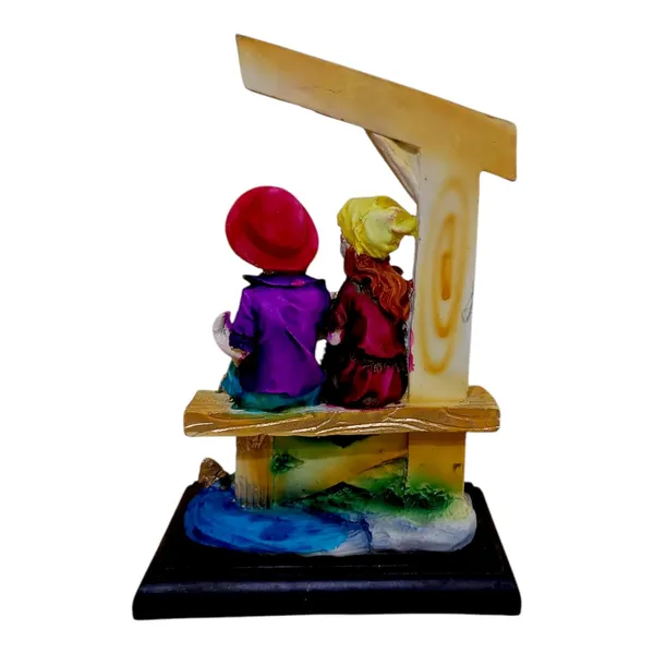 Multicolor_Resin_Lightweight_Handmade_Washable_Painted_Couple_Statue