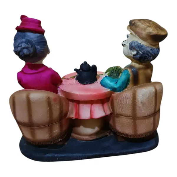 Multicolor_Resin_Lightweight_Handmade_Washable_Painted_Couple_Statue