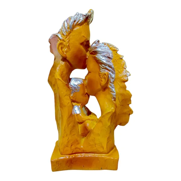 Multicolor_Polyresin_Handmade_Painted_Couple_Statue