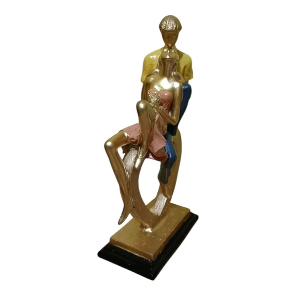Multicolor_Resin_Portable_Lightweight_Handmade_Washable_Painted_Couple_Statue