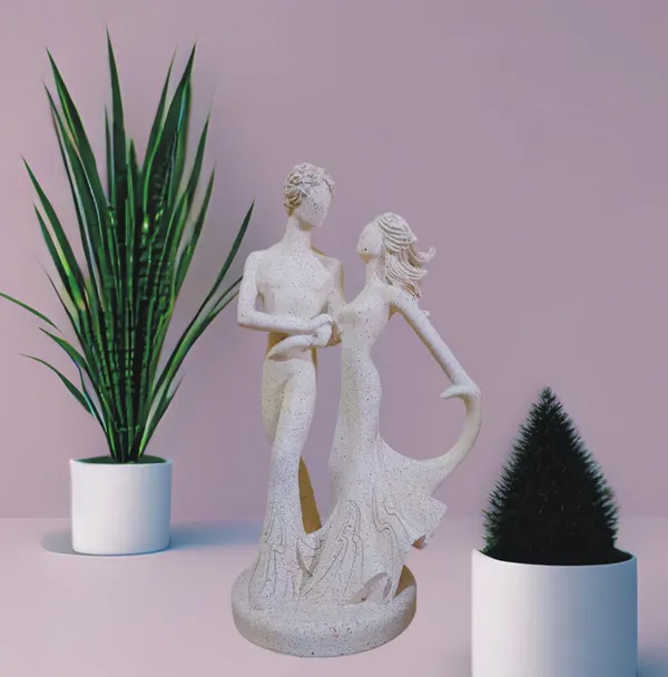 White_Showpiece_Couple_Statue_Showpiece_Gift_Statue_Of_Couple_Sculpture_Of_Couples_Figurine_Showpiece_Gift_Item_Polyresin