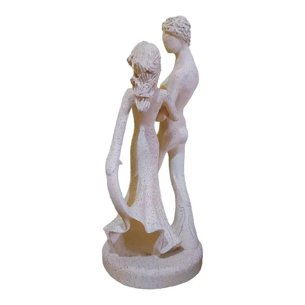White_Showpiece_Couple_Statue_Showpiece_Gift_Statue_Of_Couple_Sculpture_Of_Couples_Figurine_Showpiece_Gift_Item_Polyresin