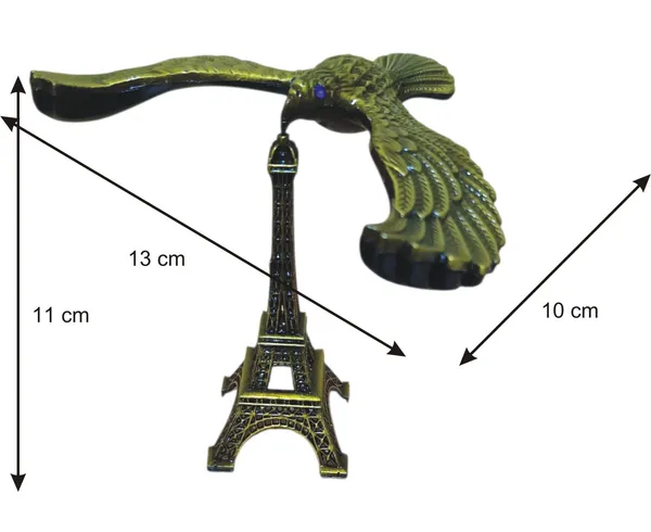 Self_Balancing_Eagle_On_Eiffel_Tower
