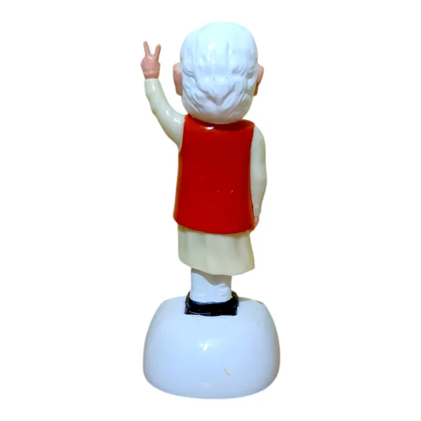 Solar_Powered_Narendra_Modi_Statue