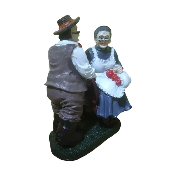 Old_Couple_Statue_Romantic_Grand_Parent_Dada_Dadi_Decorative_Showpiece_For_Home_Room_Hotel_Decor