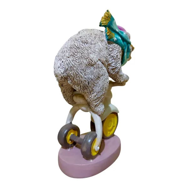 Bear_Ridding_Bike_Figurine_|_Bear_Statue