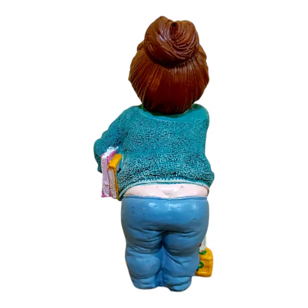 Winsome_Collection_Girl_Doll_Statue