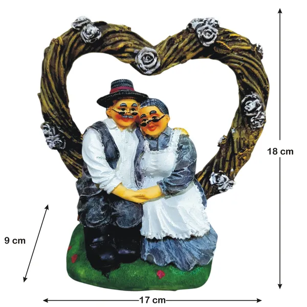 Winsome_Collection_Old_Romantic_Couple_Statue