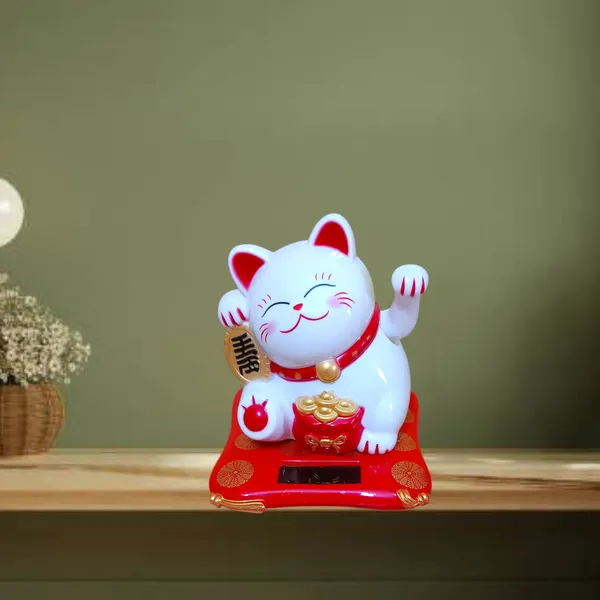 Winsome_Collection_Solar_Powered_Cat_Showpiece_Moving_Hand