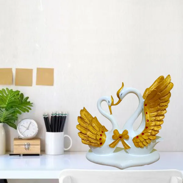 Swan_Statue_Love_Bird_Pair_Couple_Showpiece