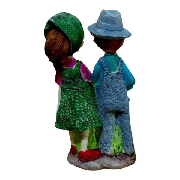 Multicolor_Resin_Lightweight_Handmade_Washable_Painted_Couple_Statue